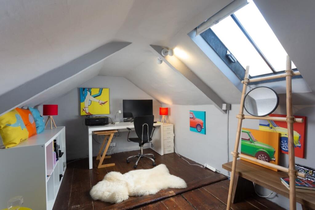 04_07_2025, 7 Tower Place(10)