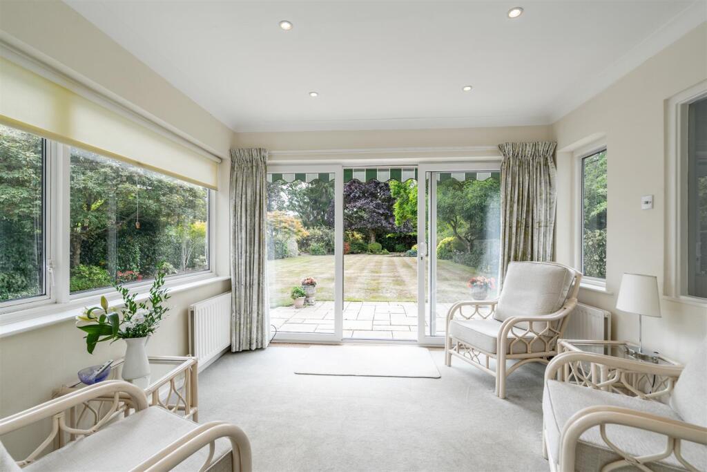 15 Brueton Avenue_39.jpg