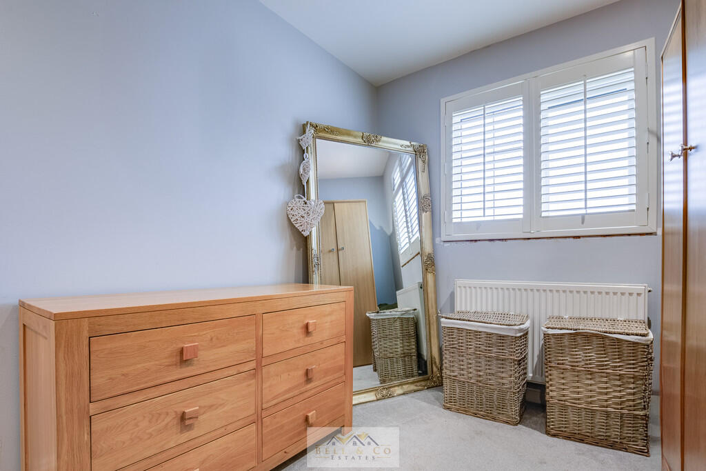 Bedroom 1.4