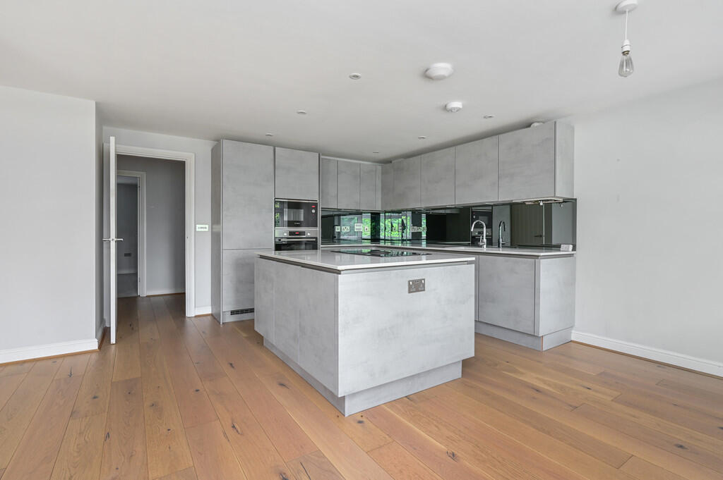 6 Fairway Heights...