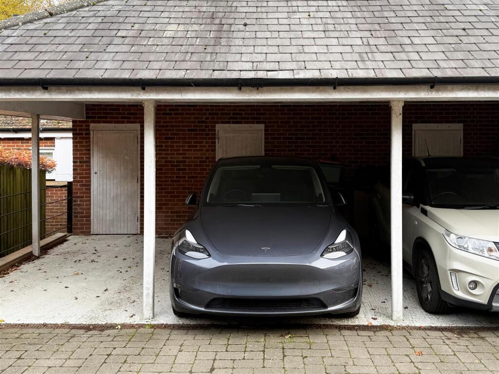 19. Rear-Parking.jpg