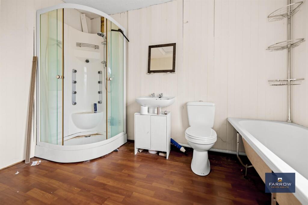 Bathroom 2