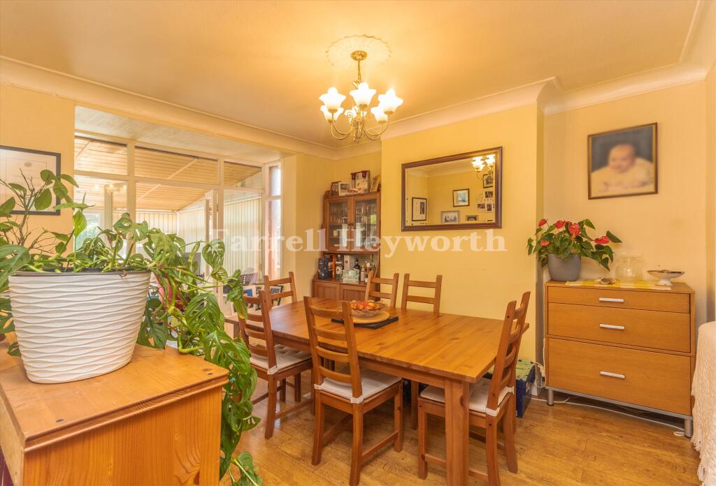 Dining Room image 2