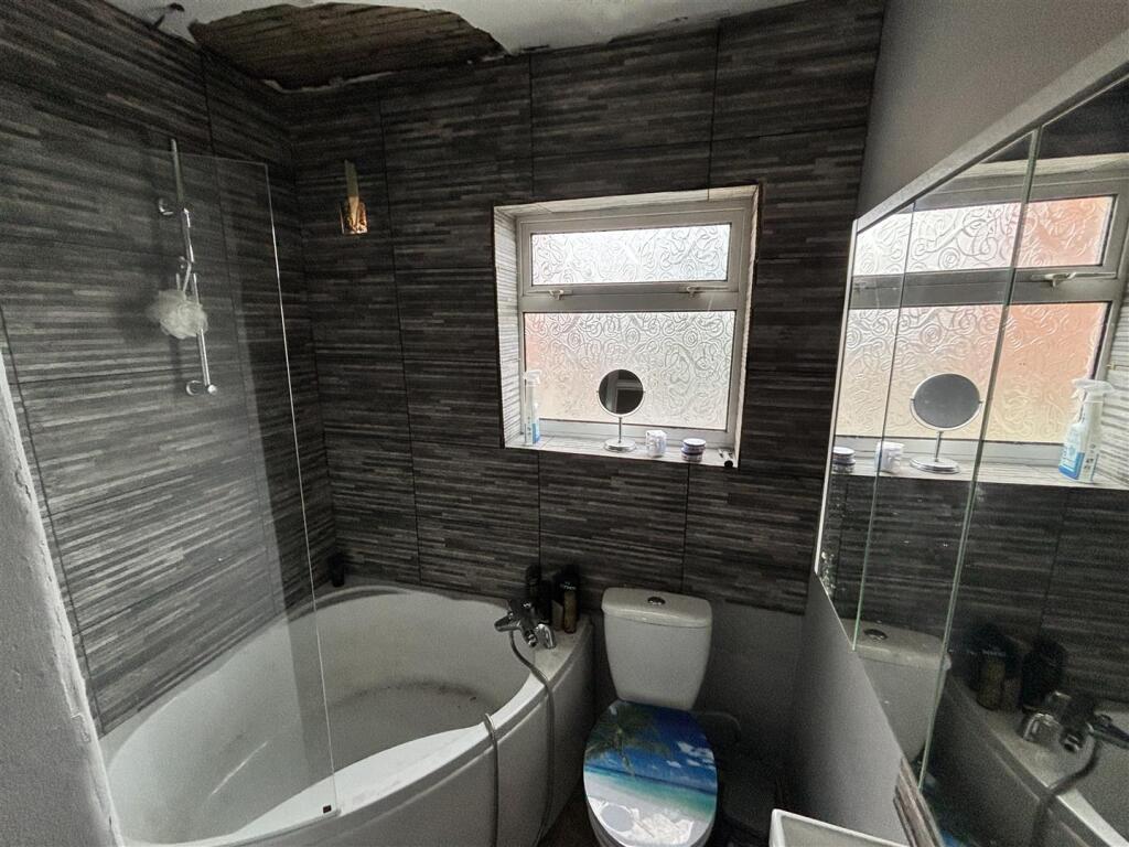Bathroom/WC
