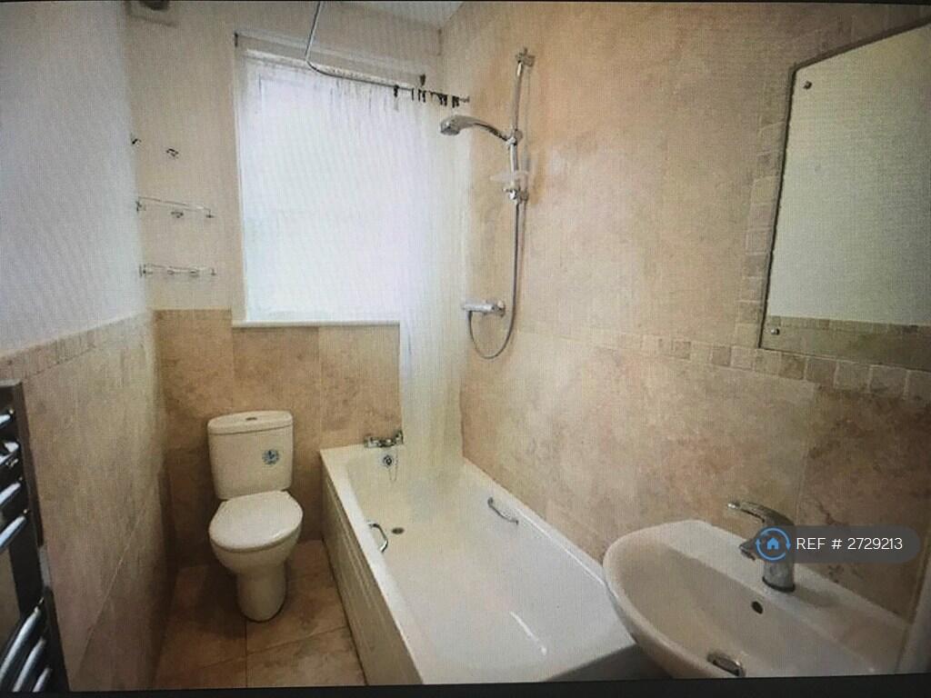 Main Bathroom