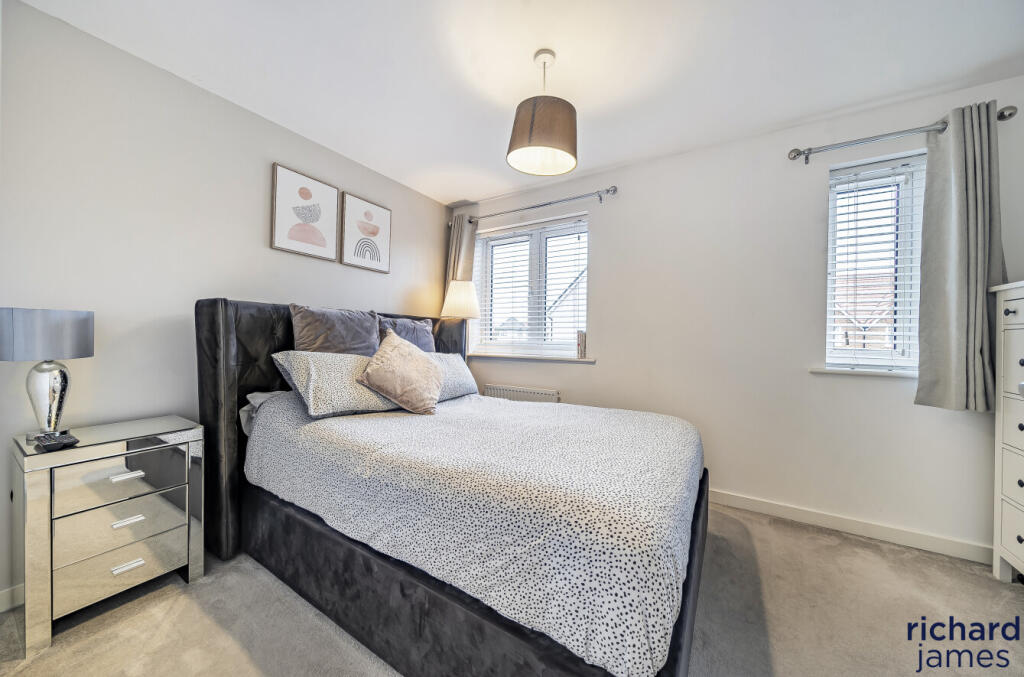 62bf07c7-d444-4b2...