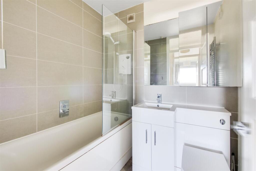 Bathroom NEW.jpeg