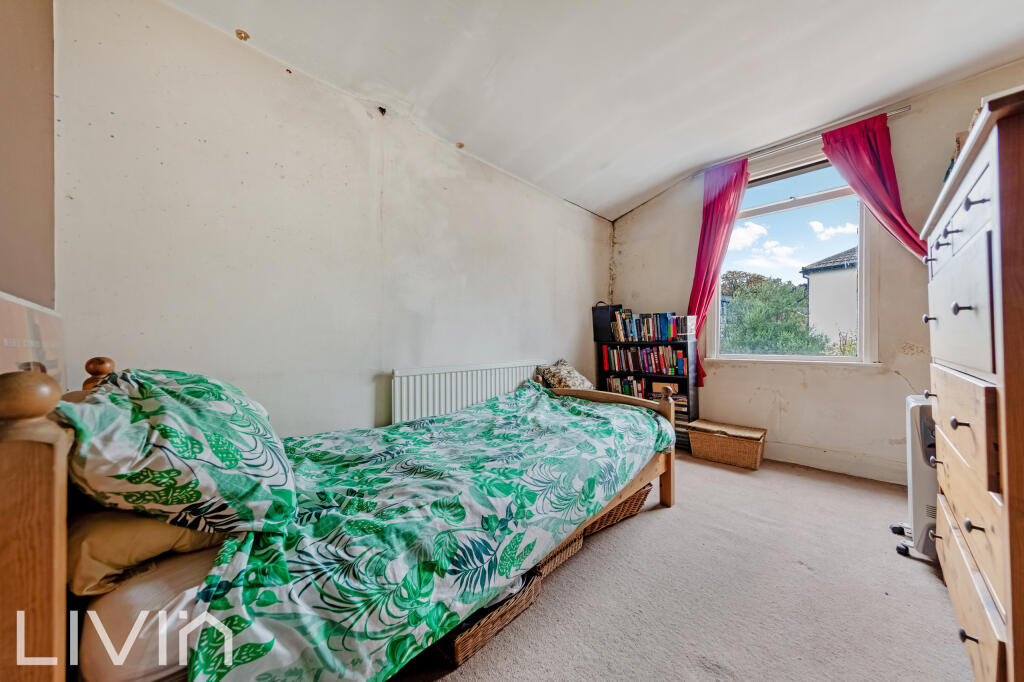 SUNDRIDGE ROAD, 80-1