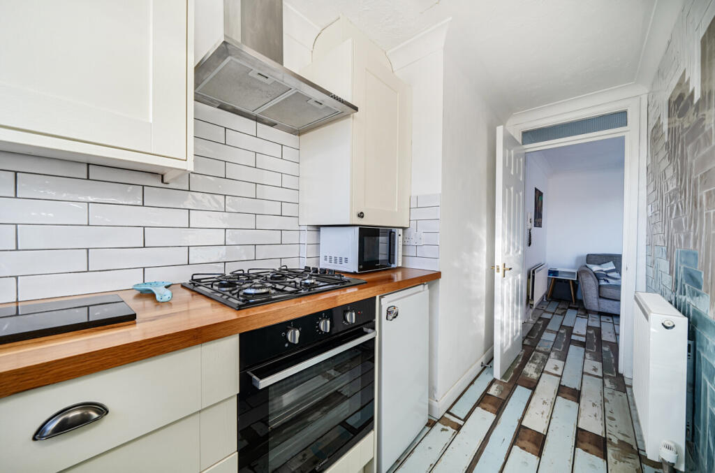 1394620-12-695bcd...