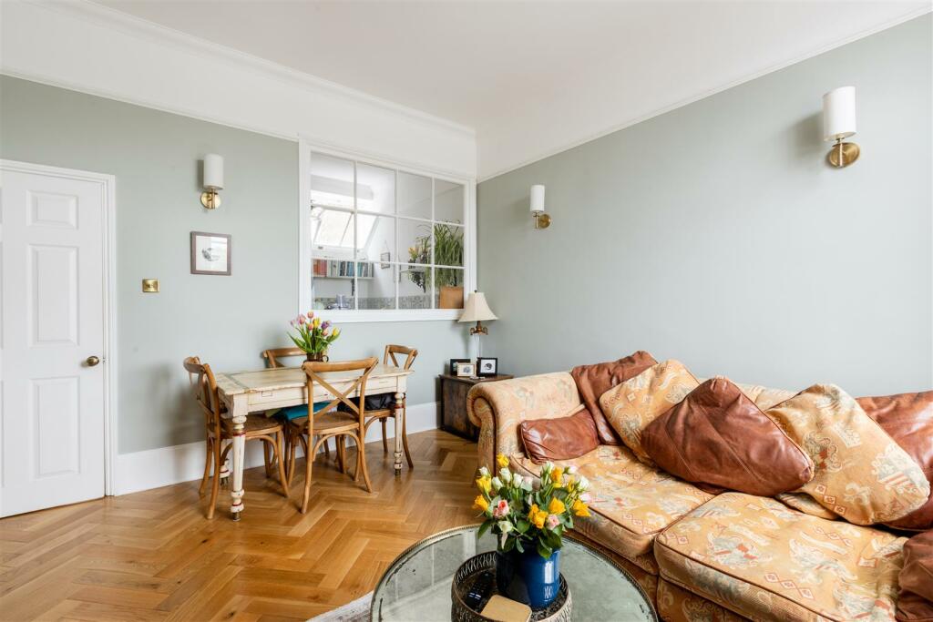 Flat 5, 27 Sussex Square-13.jpg