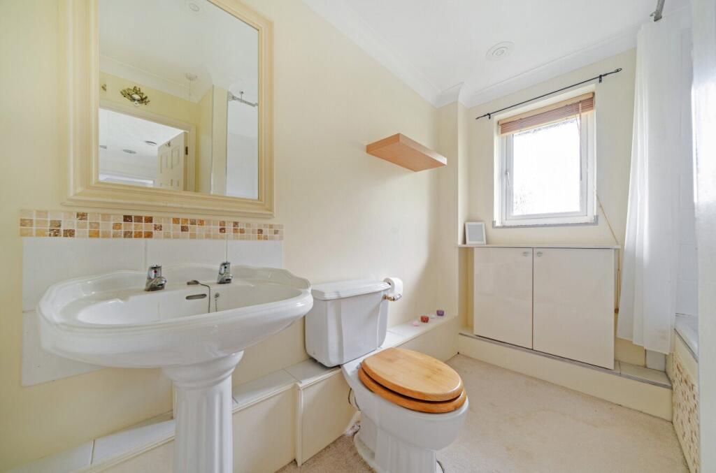 14-6823779e50354-...