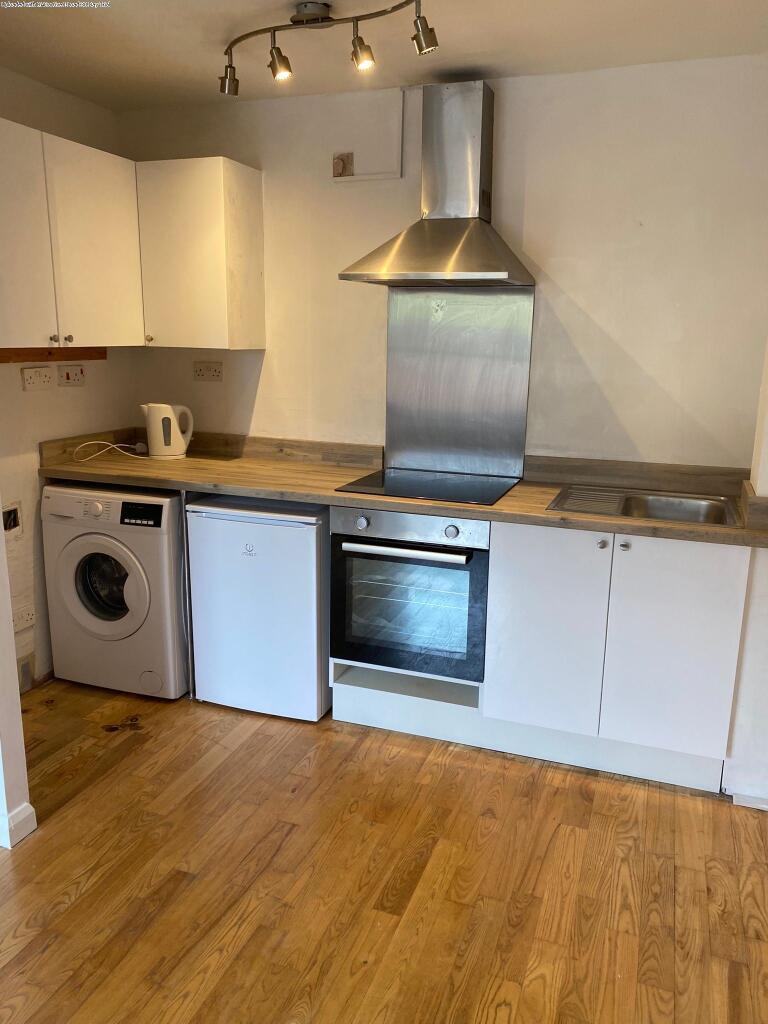 kitchen.jpeg