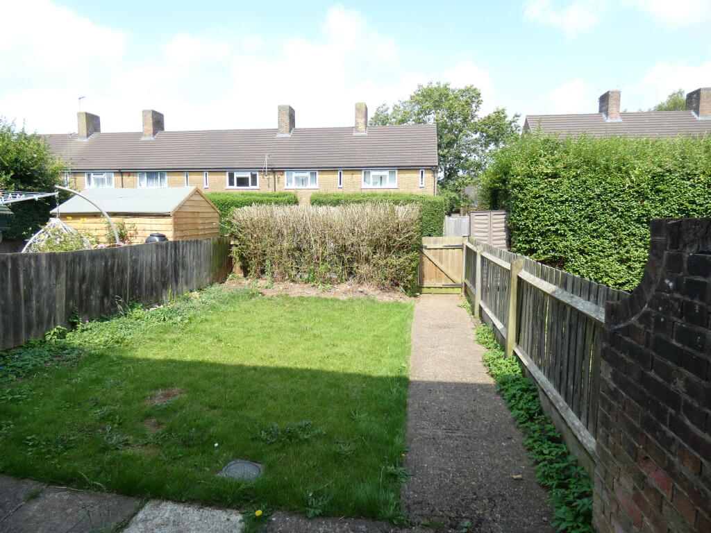 Pic 8 Garden.JPG