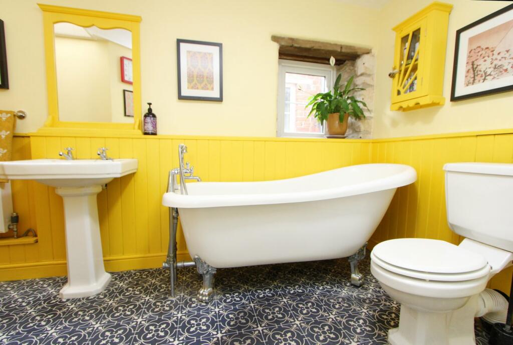 Bathroom 2