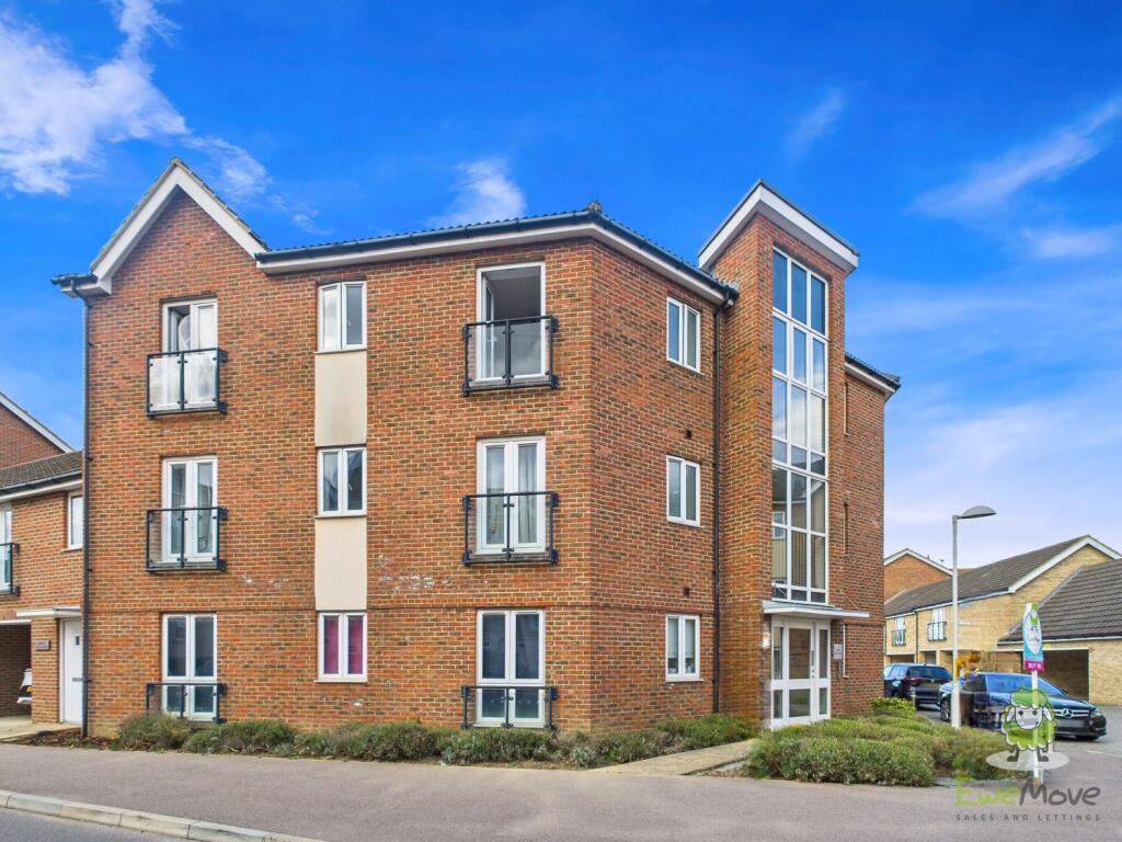 CAM01543G0-PR0151-STILL057