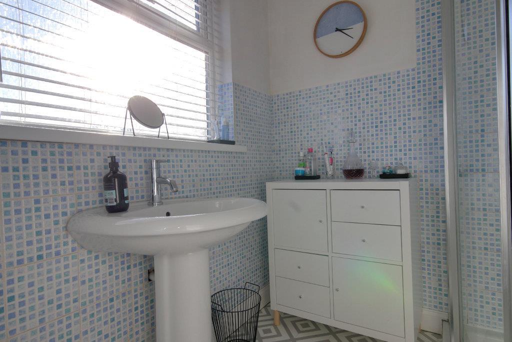 Modern Shower Room