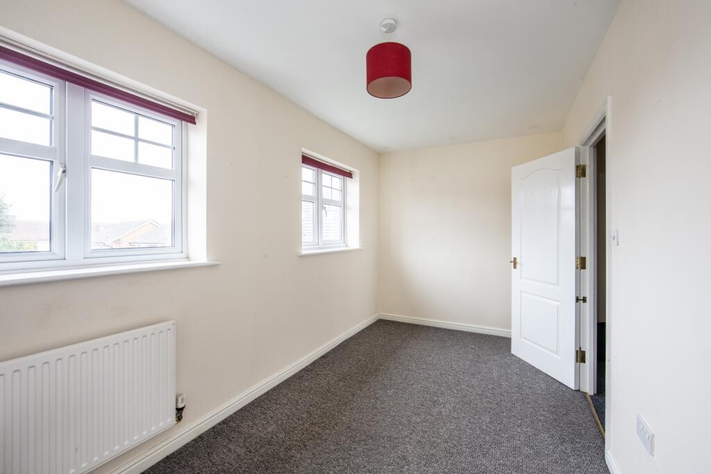 Bedroom 2 - 02