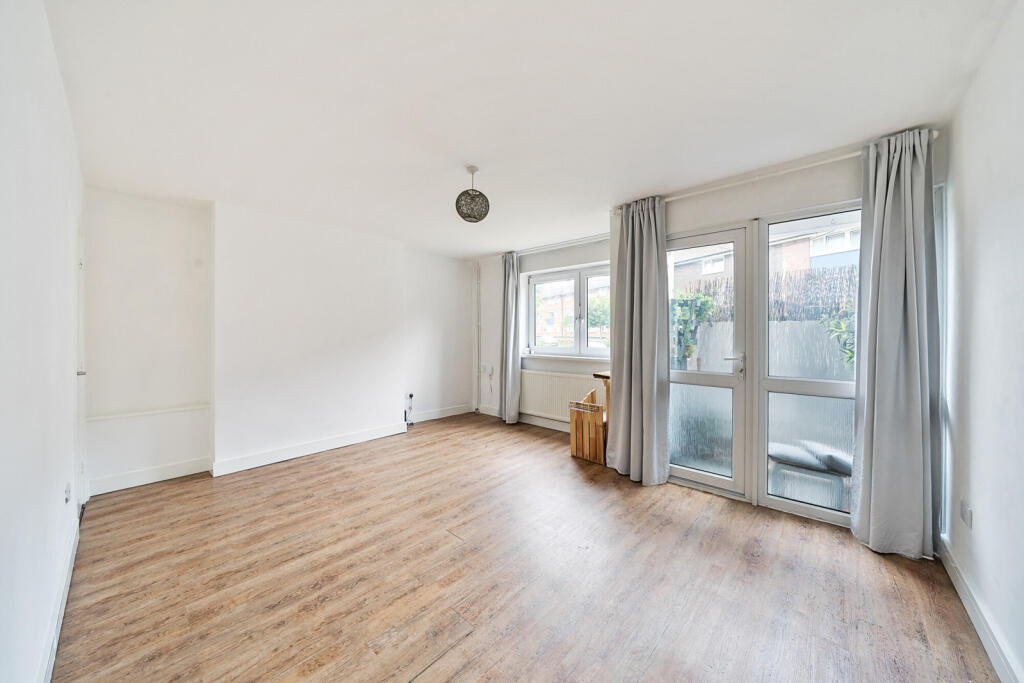 1317933-16-685d14...