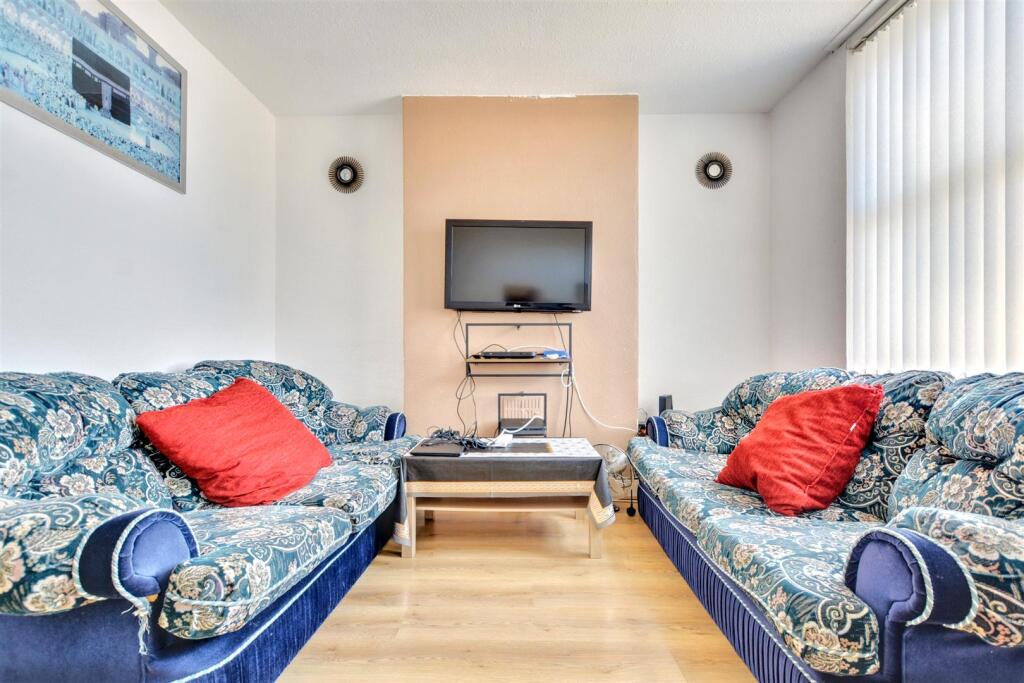 Lounge_1.jpeg