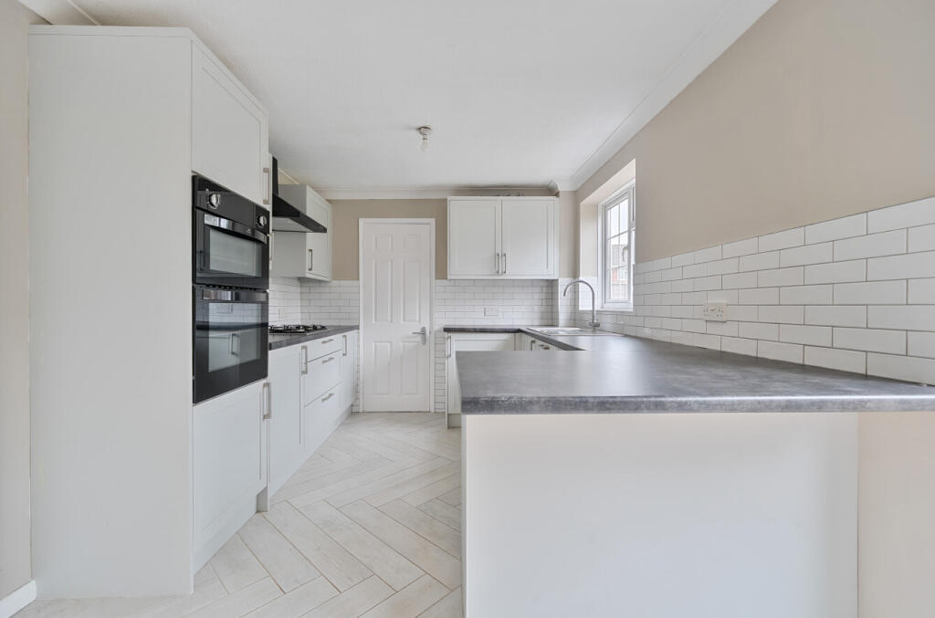 1332431-10-68890a...