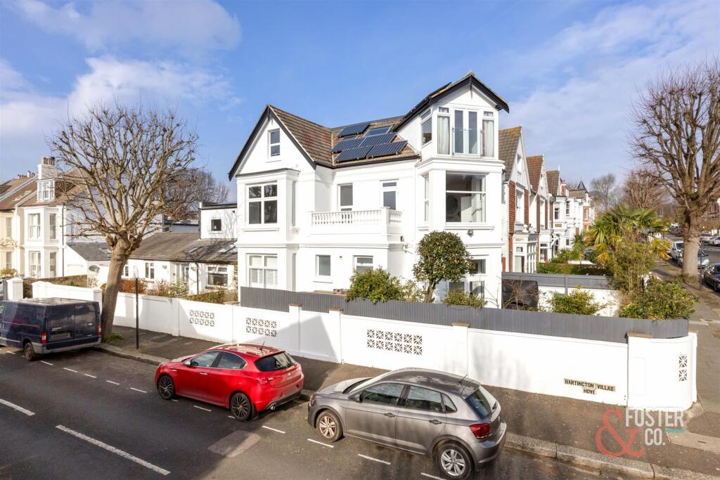 Hove Park Villas, 18 &amp; 18a ELEVATED EXTERNALS ONLY