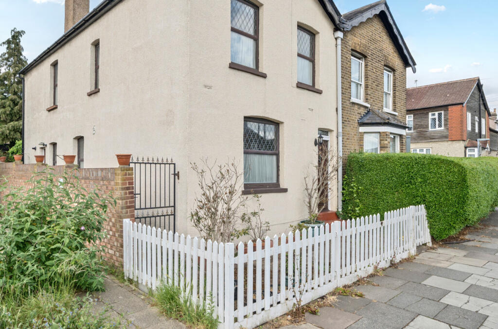 1299016-1-6836d91...