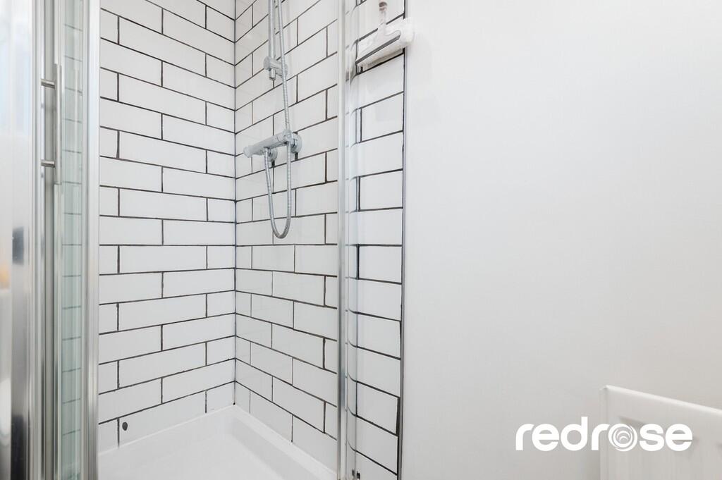 web_28 Main St RR...