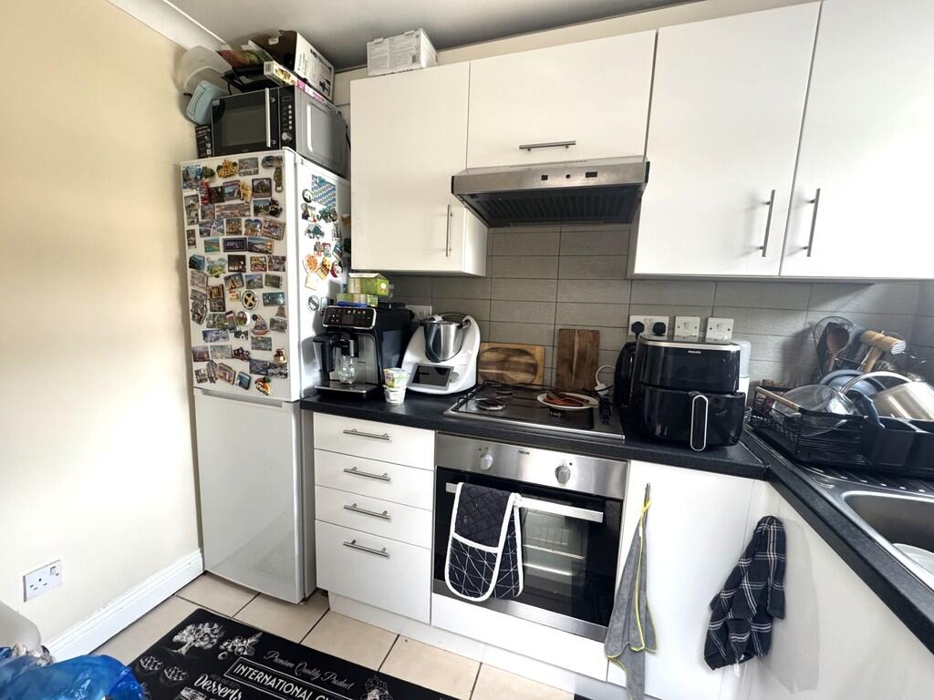 thumbnail_IMG_559...