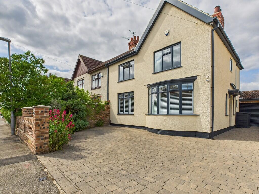 CAM01835G0-PR0217...