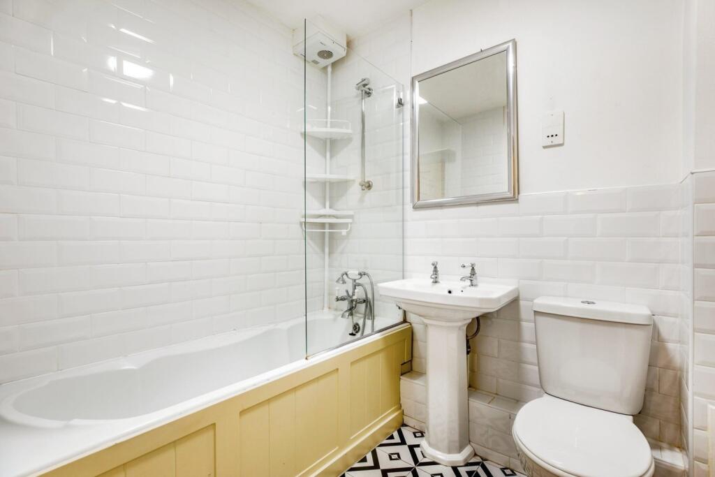 Bathroom (2)