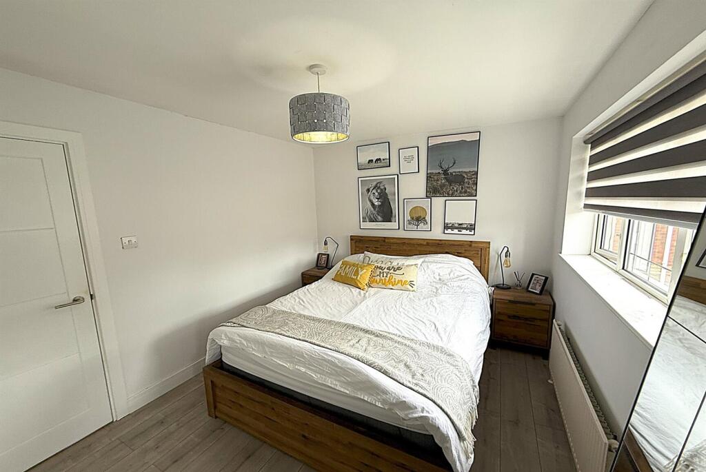 Bedroom 1 2nd.jpg