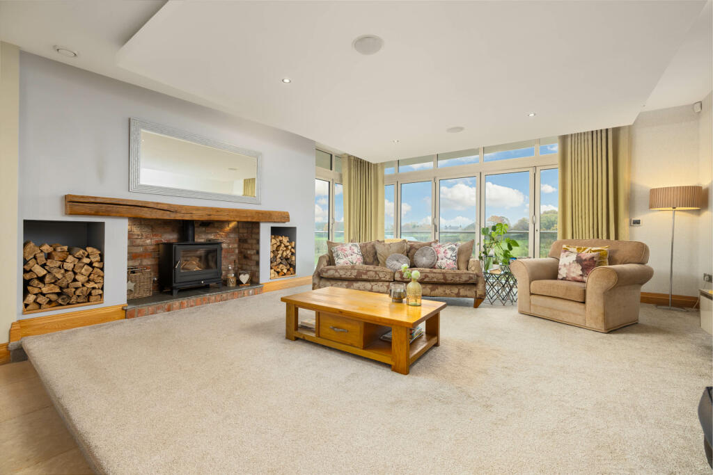 20241030-1123_Maison Haus - Ivory House, Station R