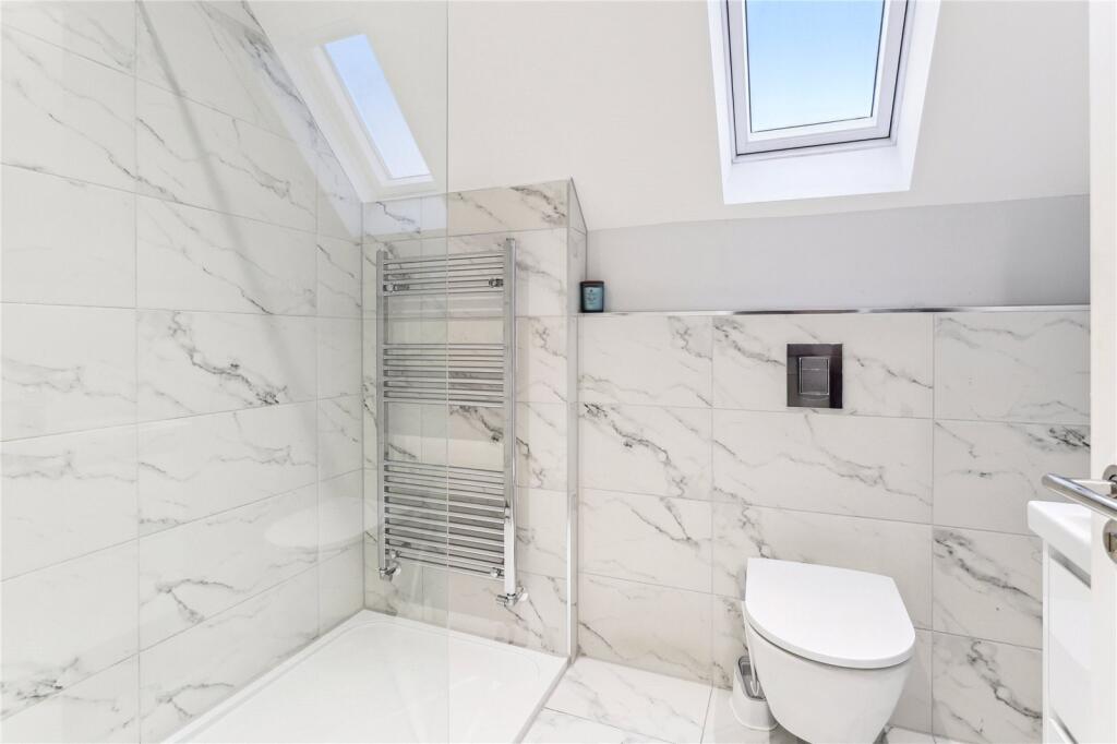 Bedroom One En Suite