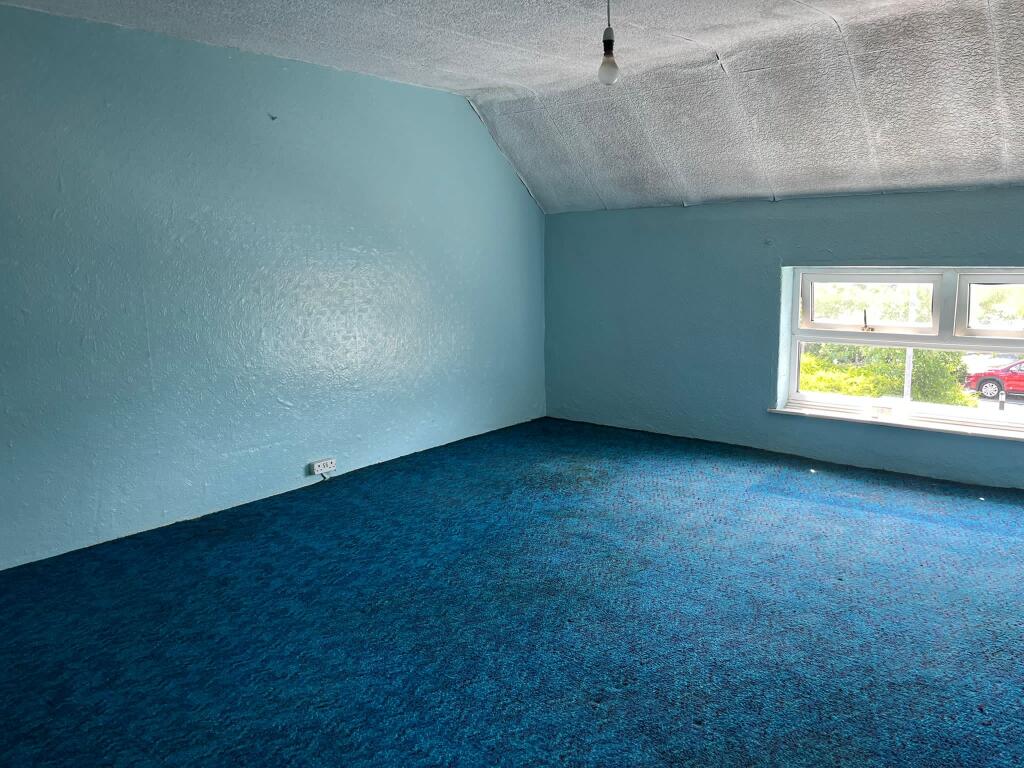 Bedroom: