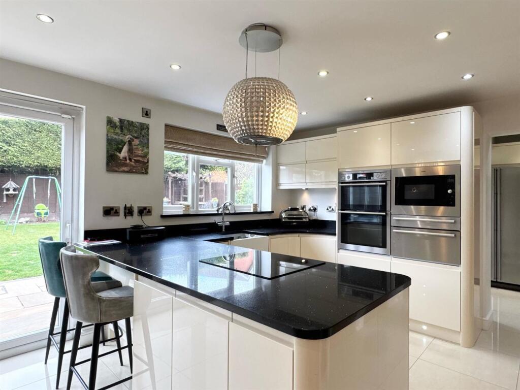 Breakfast Kitchen