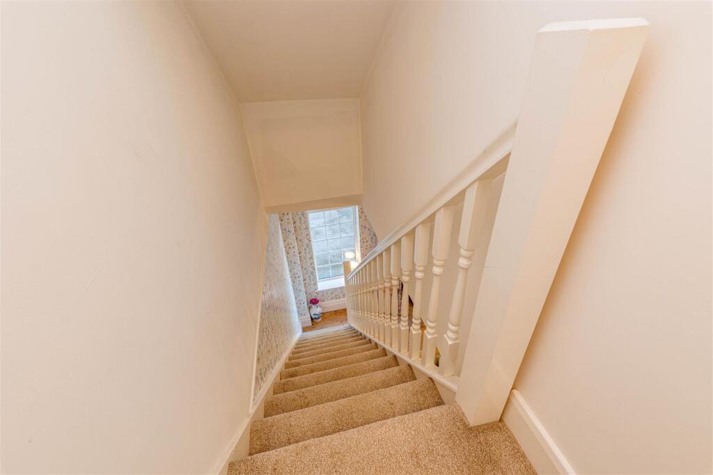 934 garstang rd_36.jpg