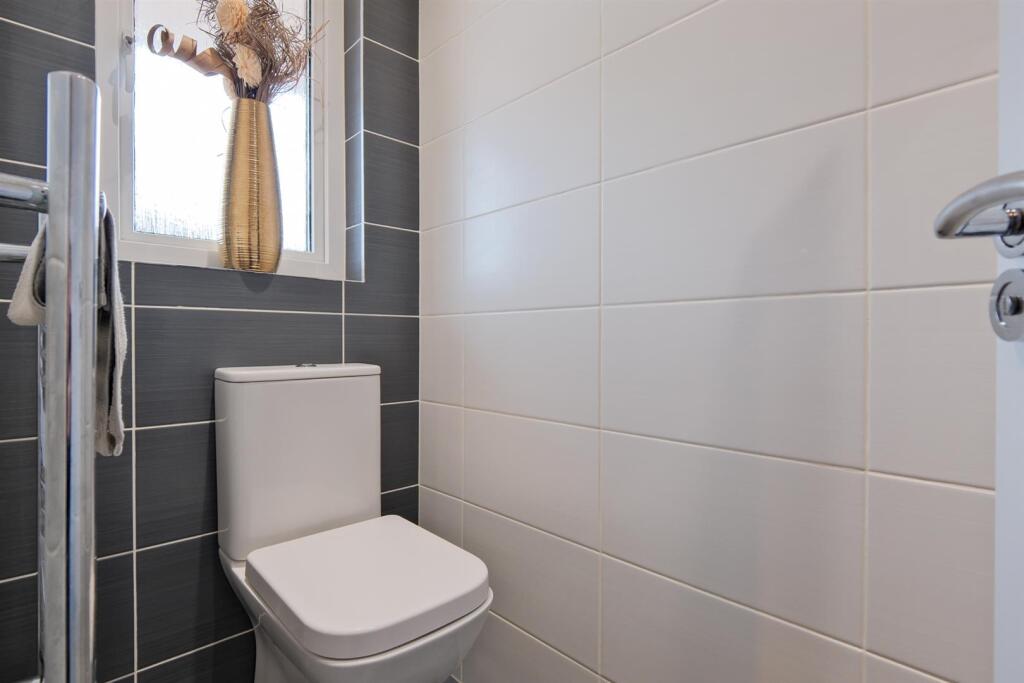 012-2 Devine Court, Wishaw, ML2 7ES.jpg