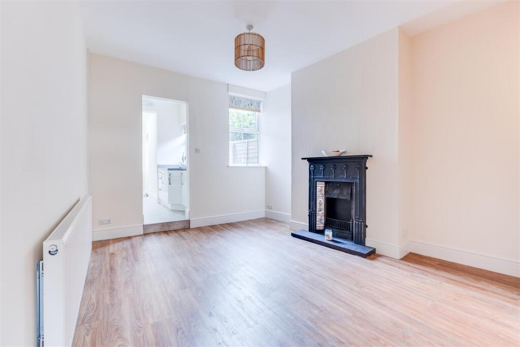 Constables - 27 Raby Road-5.jpg