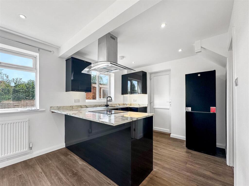 Kitchen .jpg