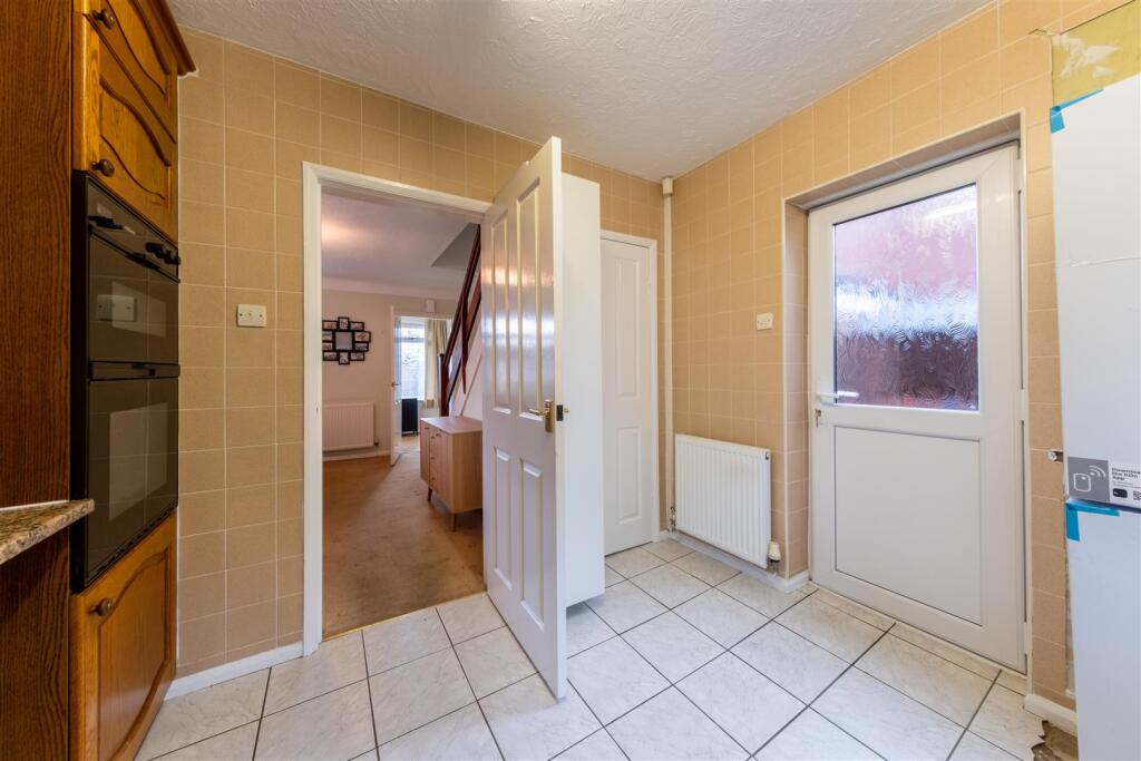 14 Platts Lane-003.jpg