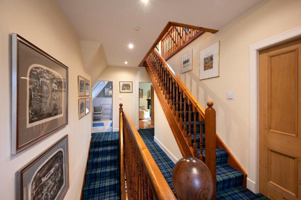 Staircase/Hallway