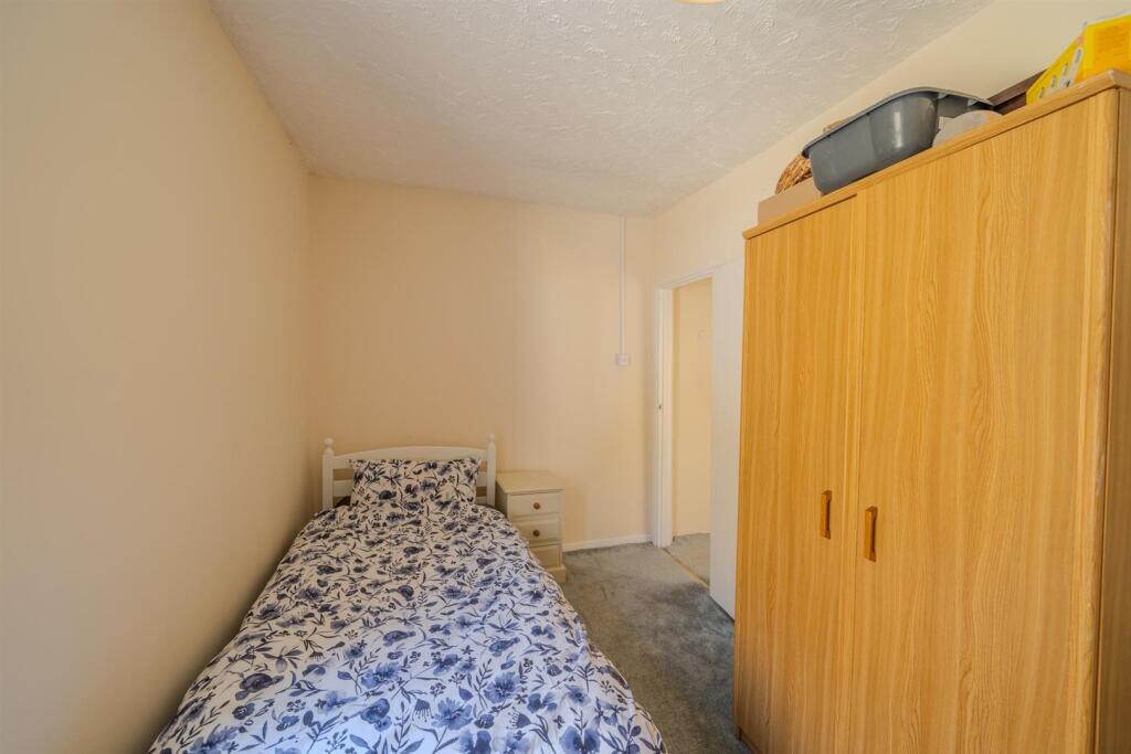 12 Lower Leigh Road-2.jpg