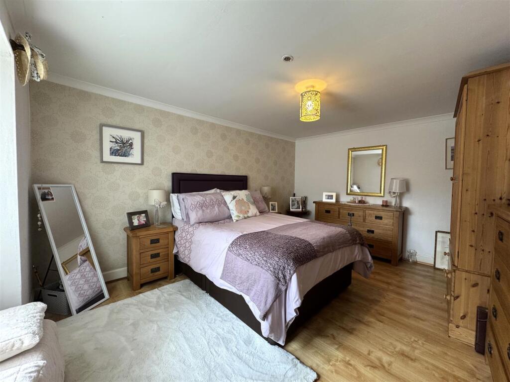 G FLOOR BEDROOM 1.JPG