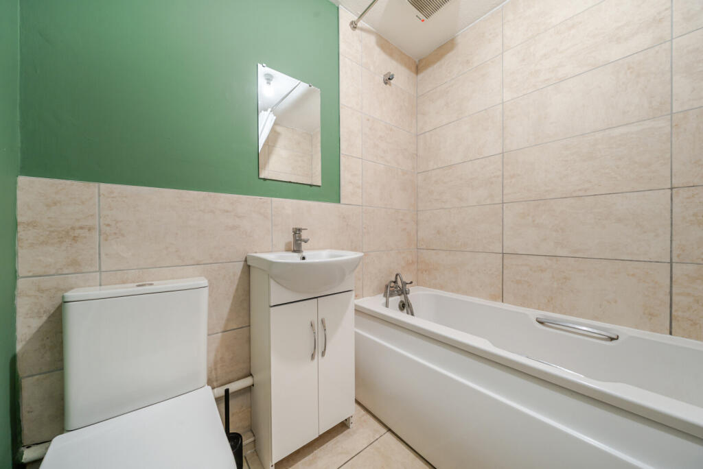 1332569-20-689605...