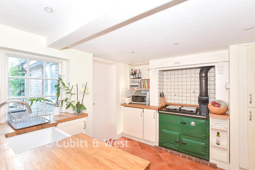 Kitchen/Breakfast Room