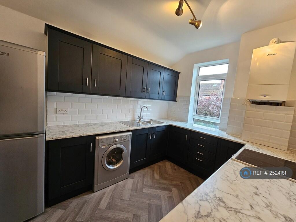 Kitchen (1)