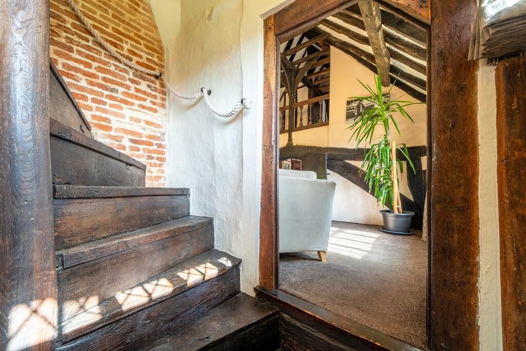 1440pxReads Hall-...