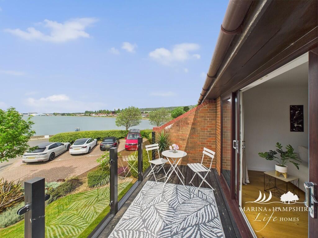 CAM03691G0-PR0049...