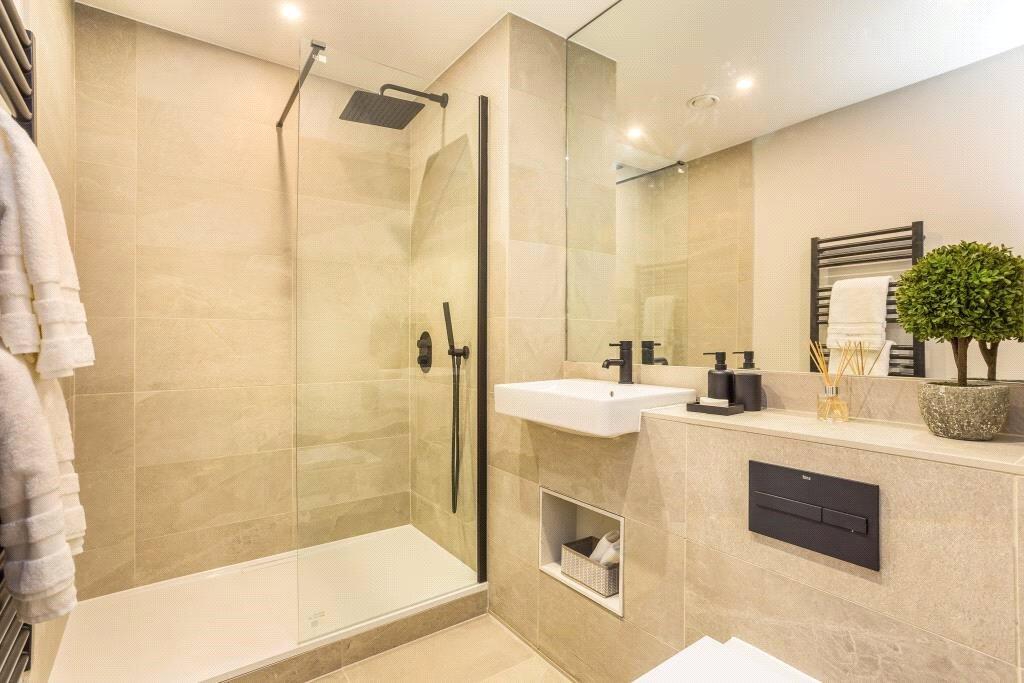 Ensuite