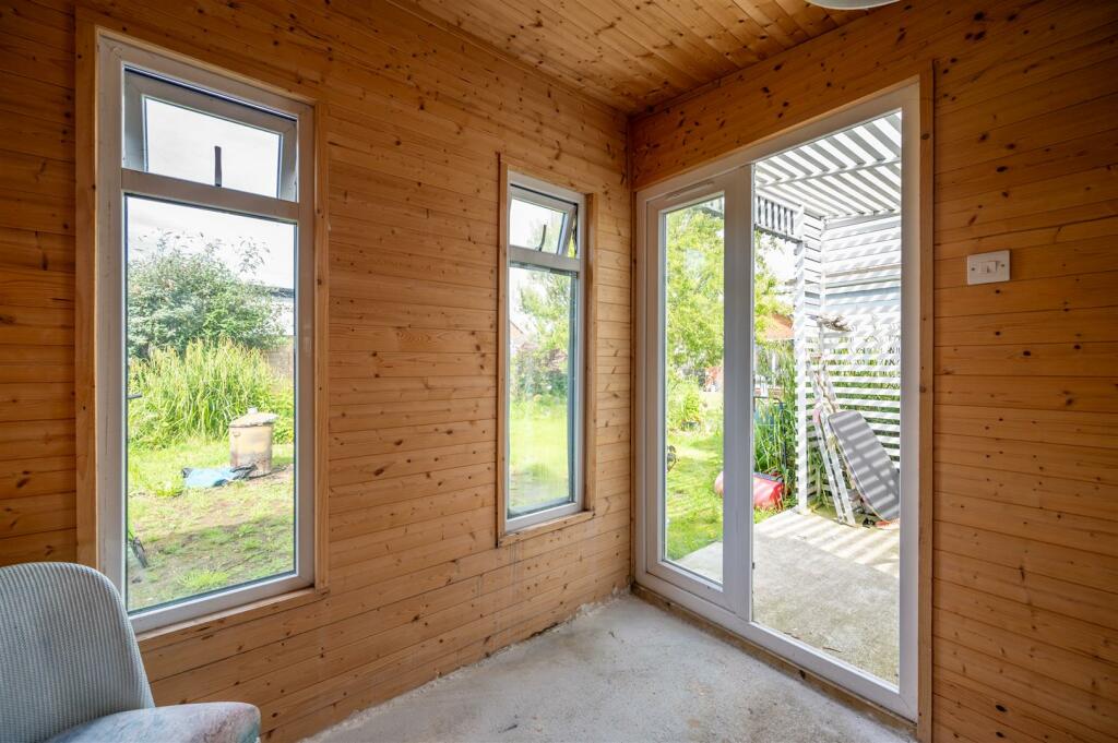 14 Sandy Point Road 24 9.jpg